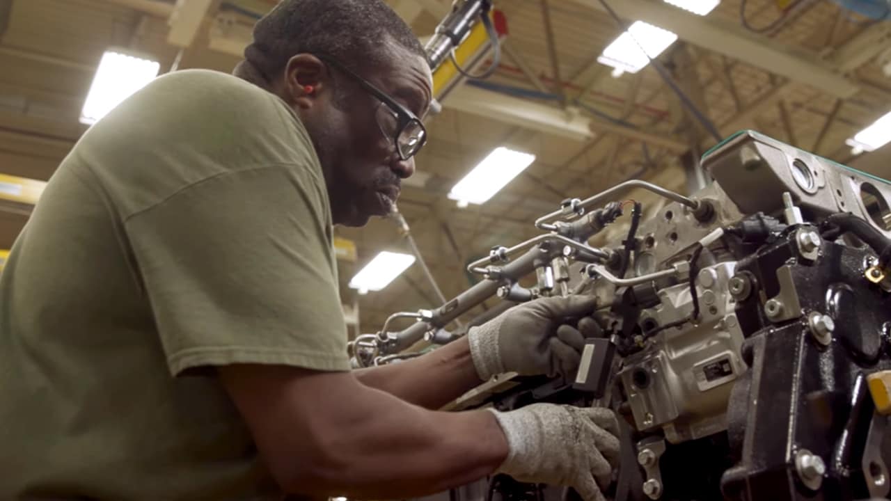 Les moteurs industriels John Deere nouvelle génération ont été élaborés de toutes pièces, en profitant de nos meilleures technologies pour proposer de nouvelles manières de répondre aux demandes du marché et des clients.