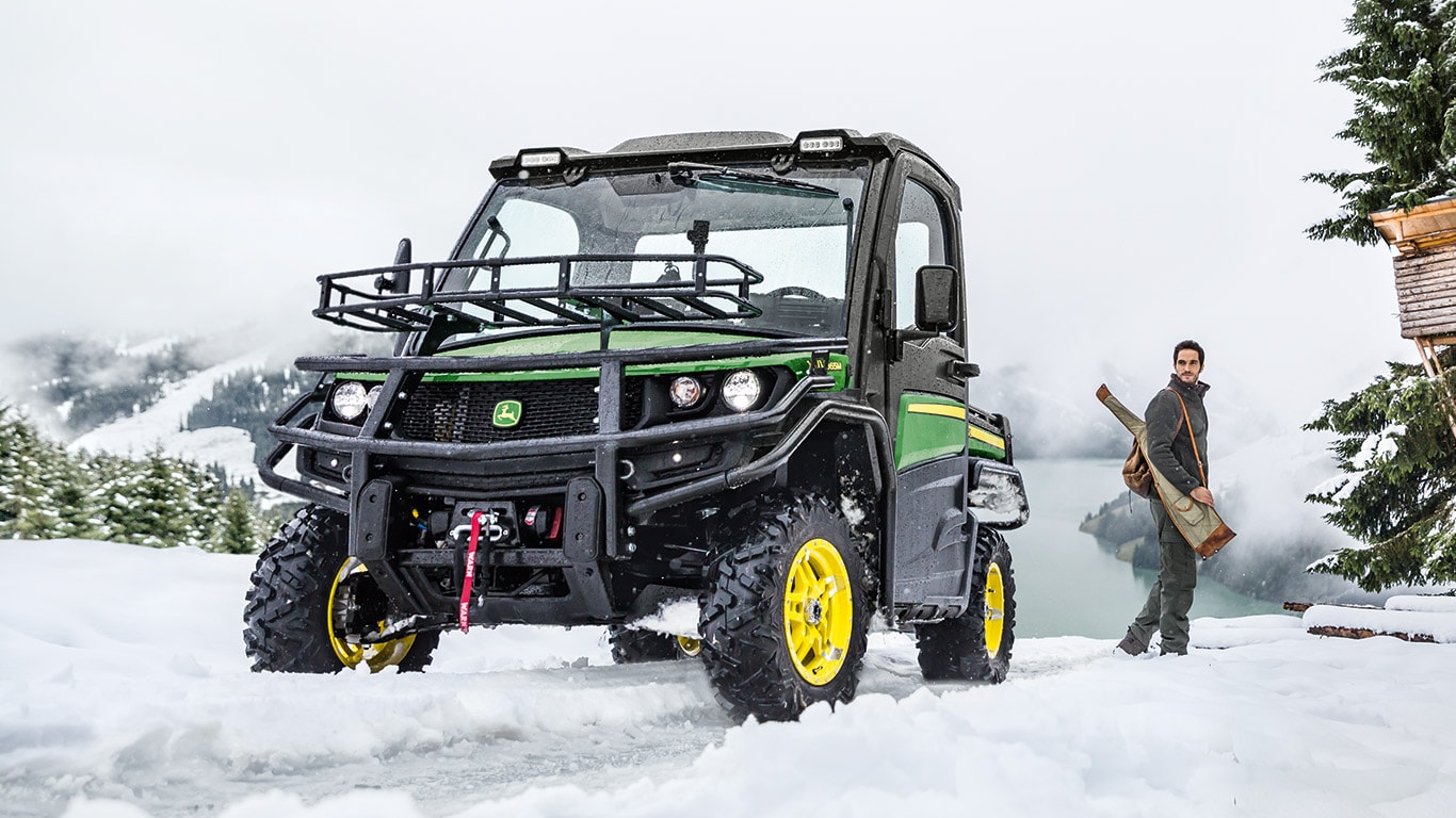 Véhicule utilitaire Gator XUV865M XUV835M Régulation de température Le chasseur hivernal