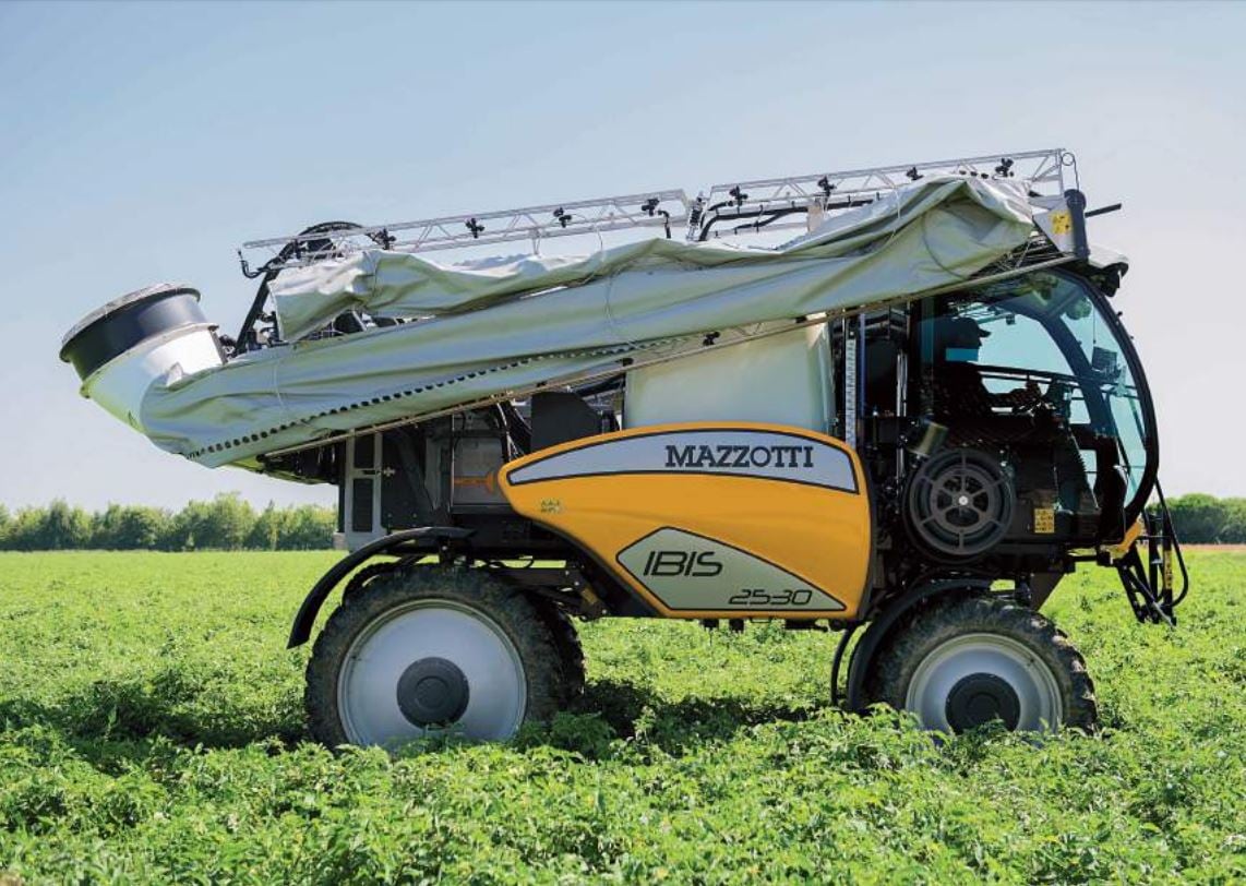 En France, le réseau John Deere propose désormais des pulvérisateurs Mazzotti