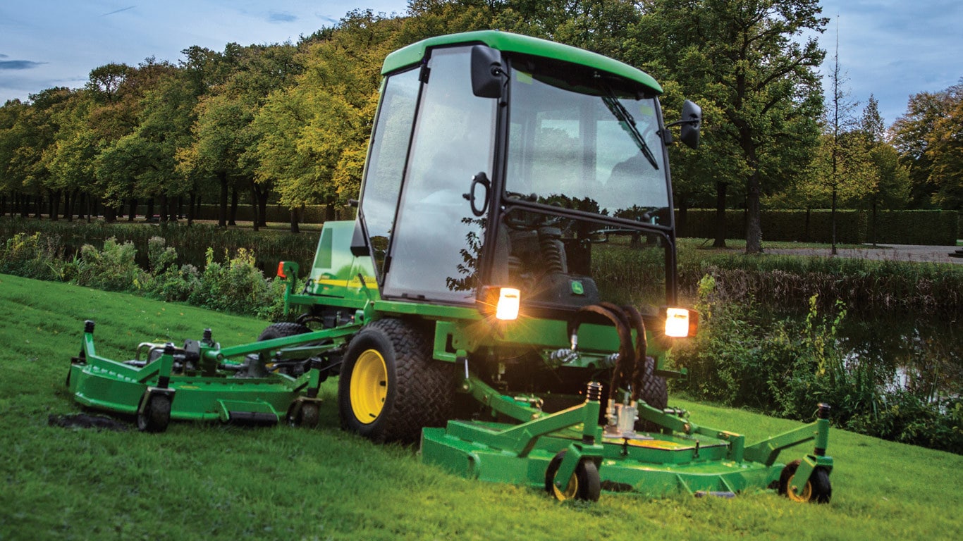 Tondeuses professionnelles John Deere FR