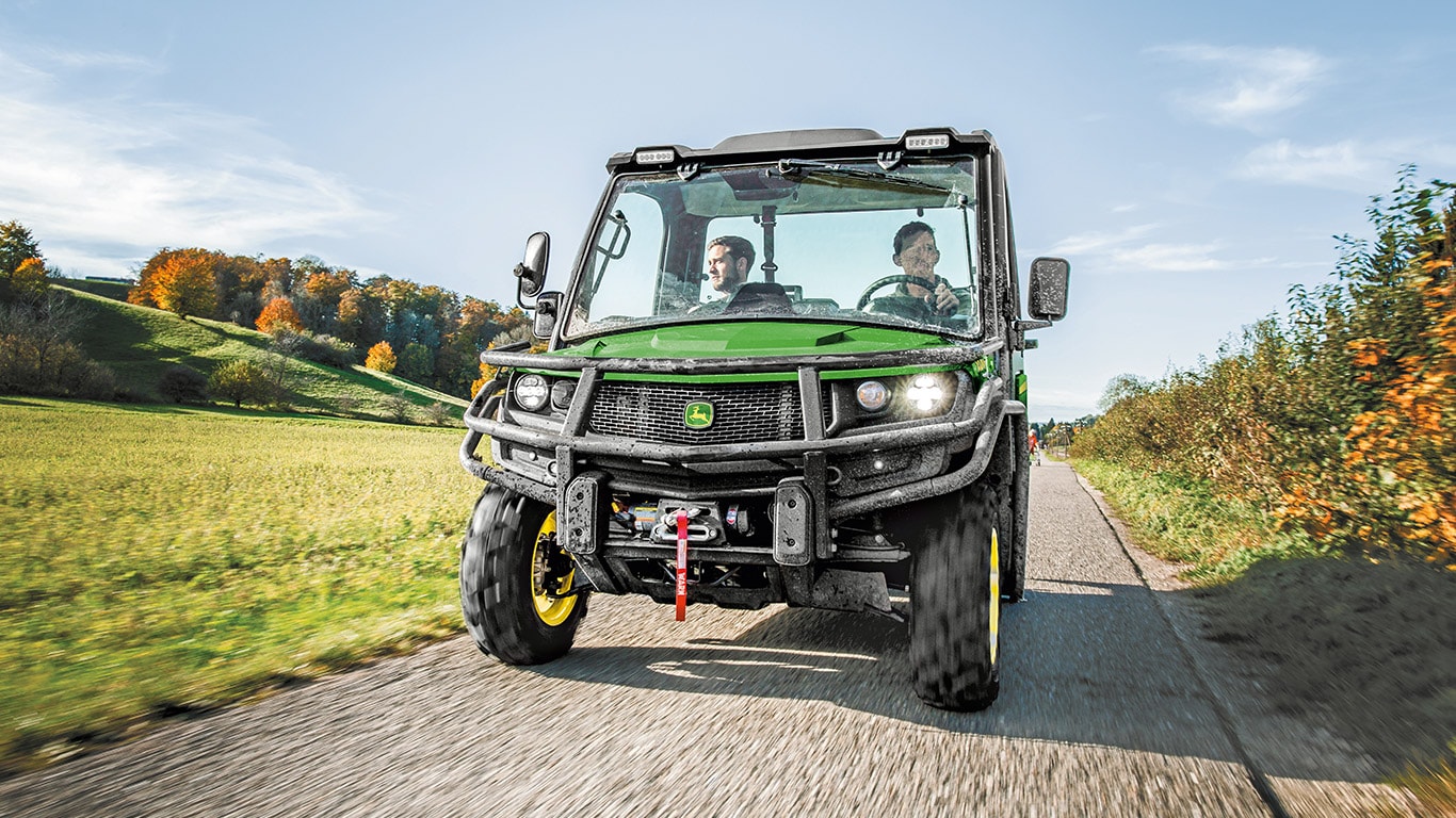 Véhicules utilitaires Gator, XUV865M, prêt pour la route