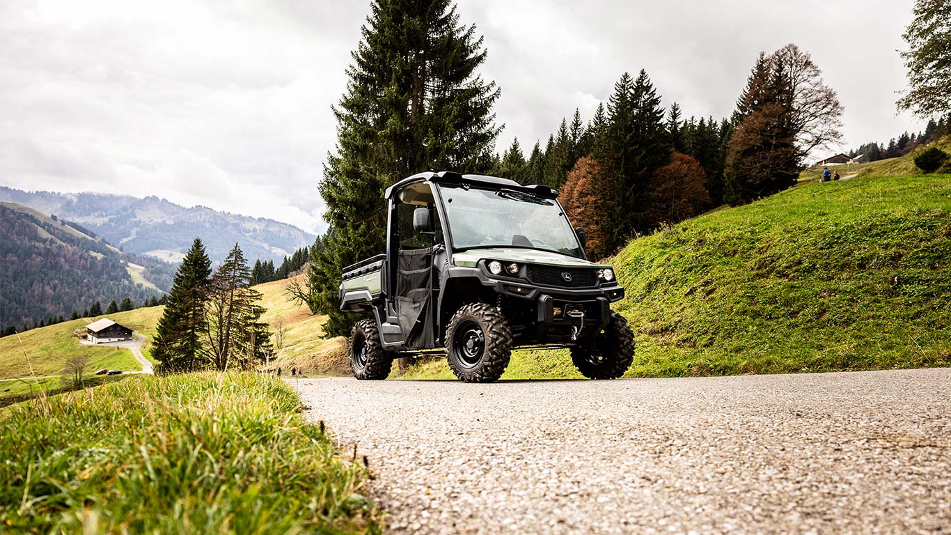 Véhicules utilitaires Gator, XUV865M, prêt pour la route