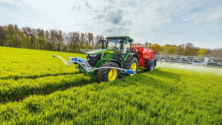 tractor-side-img