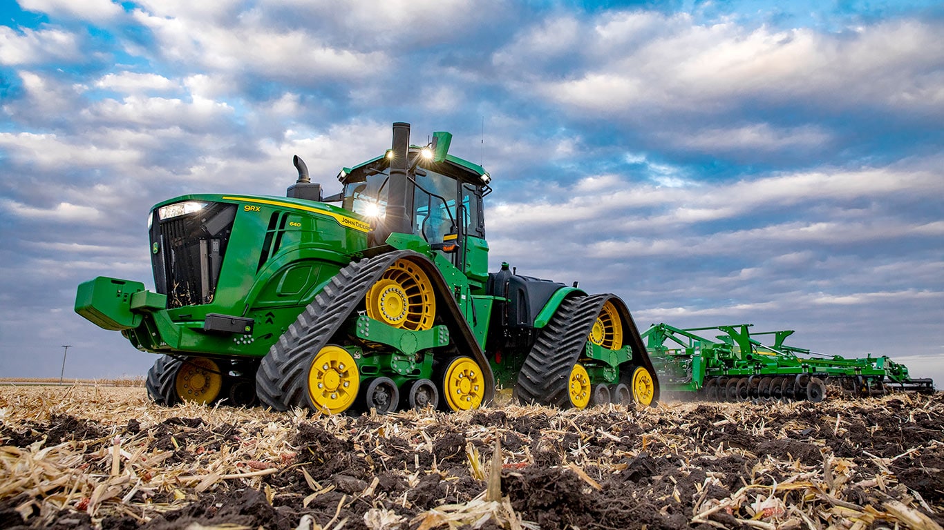 Mise à jour de la gamme de tracteurs John Deere 9R - Le Bulletin des  agriculteurs